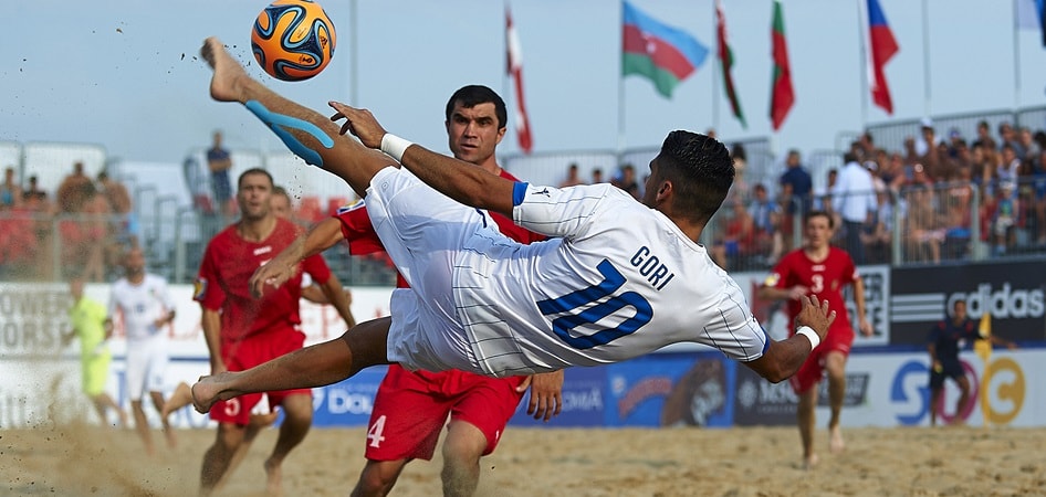 La ONU ‘juega’ a fútbol playa para promocionar el deporte